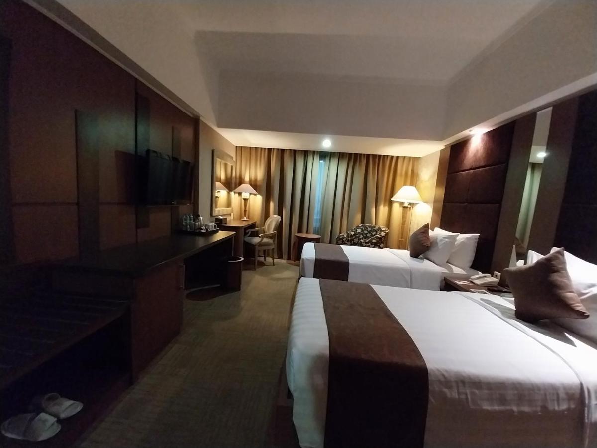 Horison Ultima Menteng Jakarta Exterior photo
